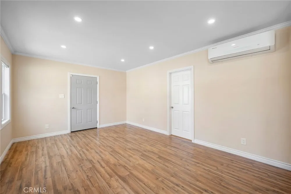 528 Ivy Street Glendale, CA 91204