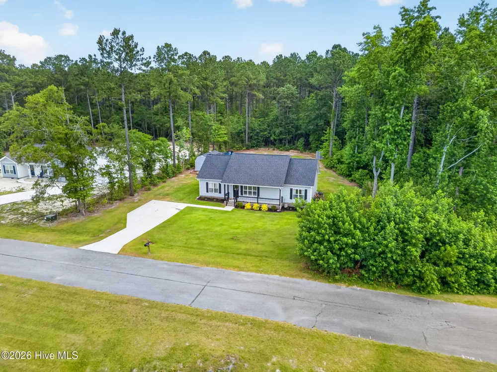4717 Virginia Dare Drive Washington, NC 27889