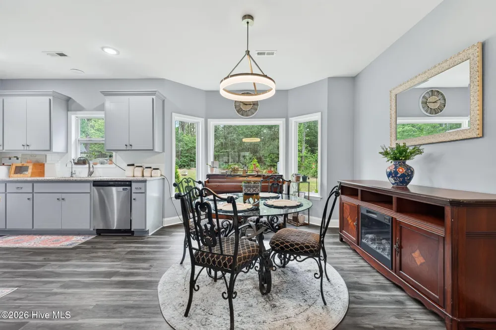4717 Virginia Dare Drive Washington, NC 27889