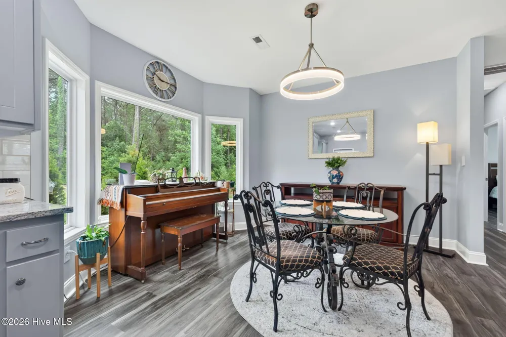 4717 Virginia Dare Drive Washington, NC 27889