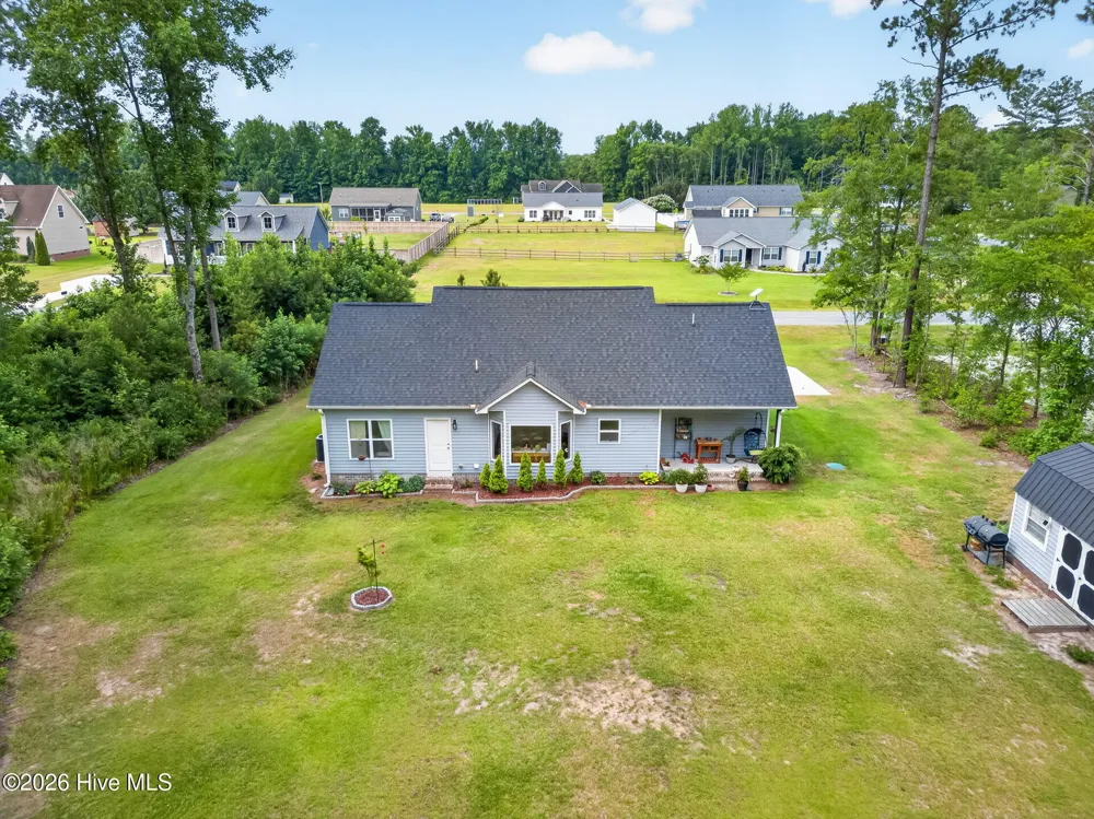4717 Virginia Dare Drive Washington, NC 27889