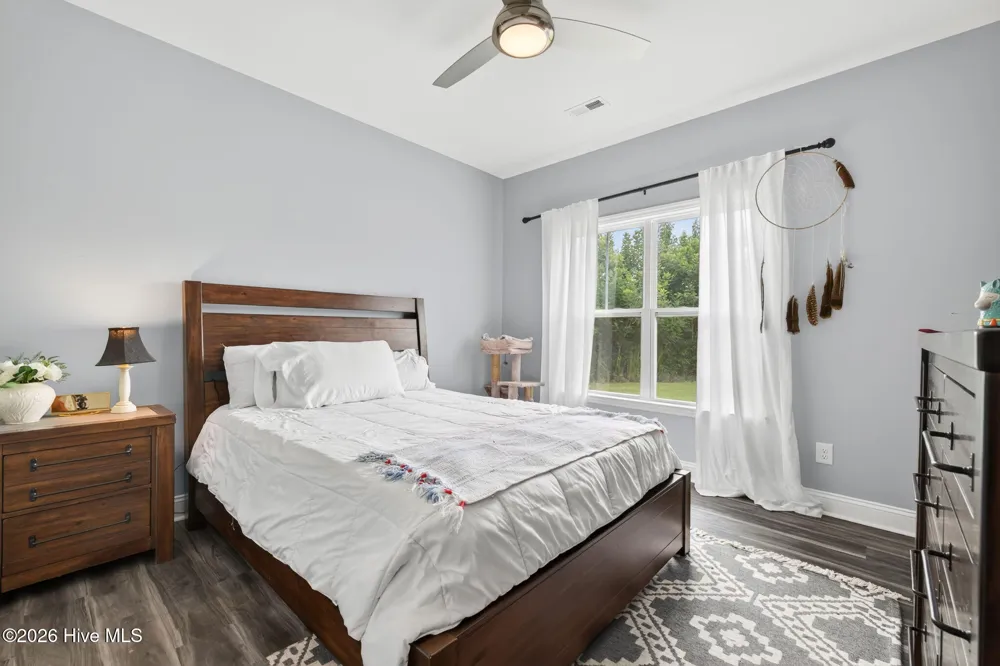 4717 Virginia Dare Drive Washington, NC 27889