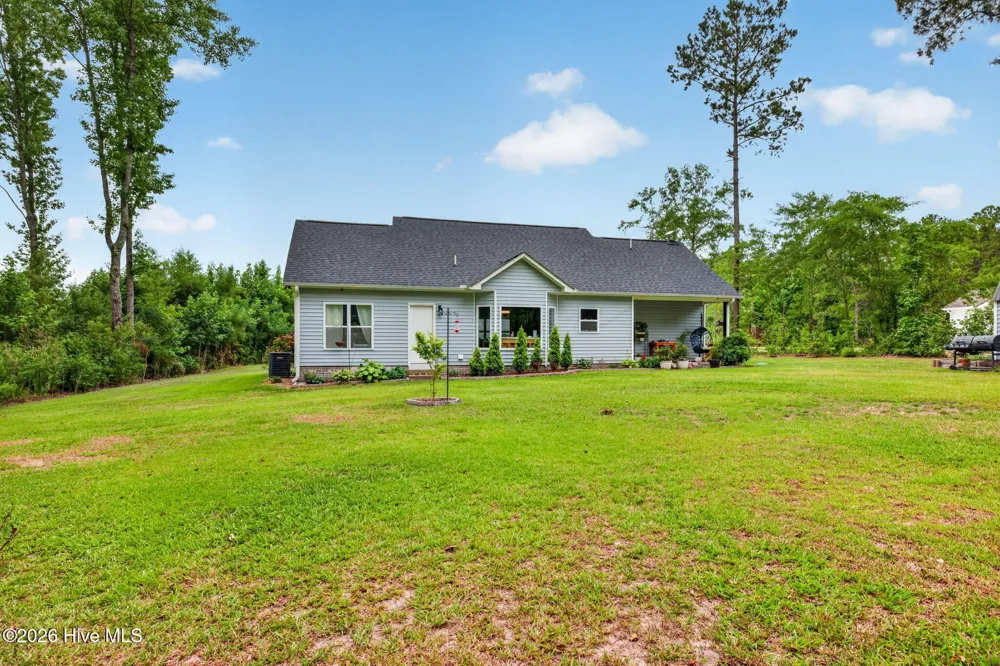 4717 Virginia Dare Drive Washington, NC 27889