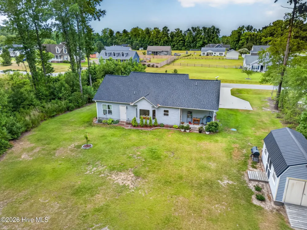 4717 Virginia Dare Drive Washington, NC 27889