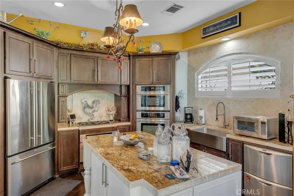 14834 Blue Grass Helendale, CA 92342