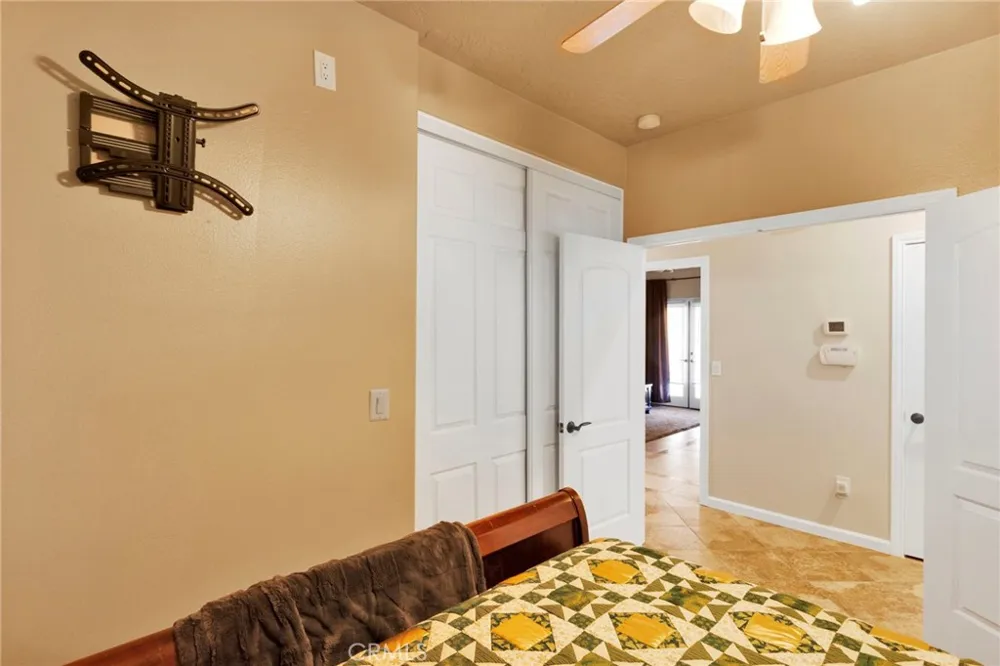 17111 Mesquite Road Apple Valley, CA 92307