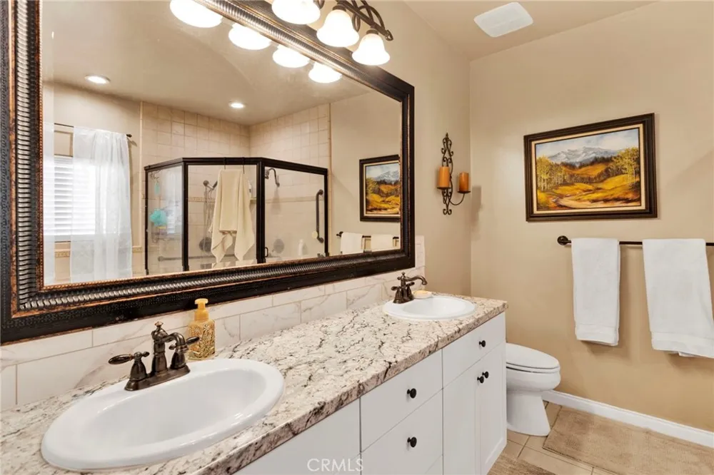 17111 Mesquite Road Apple Valley, CA 92307