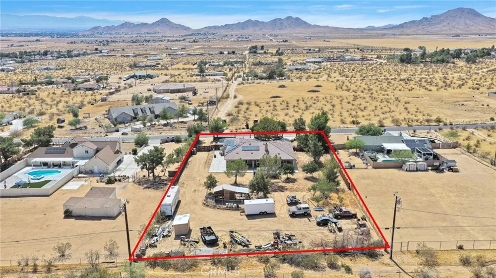 17111 Mesquite Road Apple Valley, CA 92307