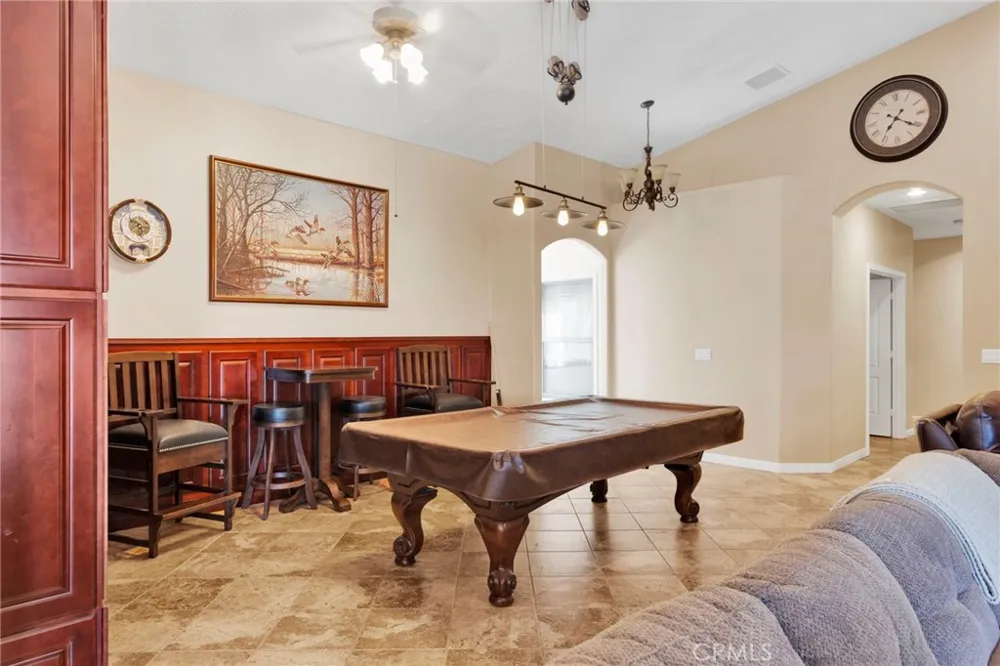 17111 Mesquite Road Apple Valley, CA 92307