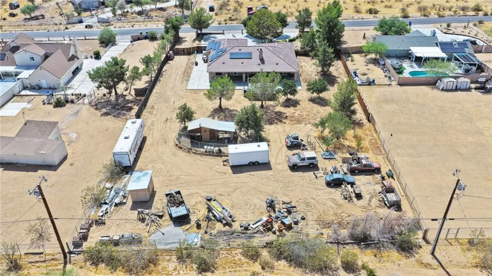 17111 Mesquite Road Apple Valley, CA 92307