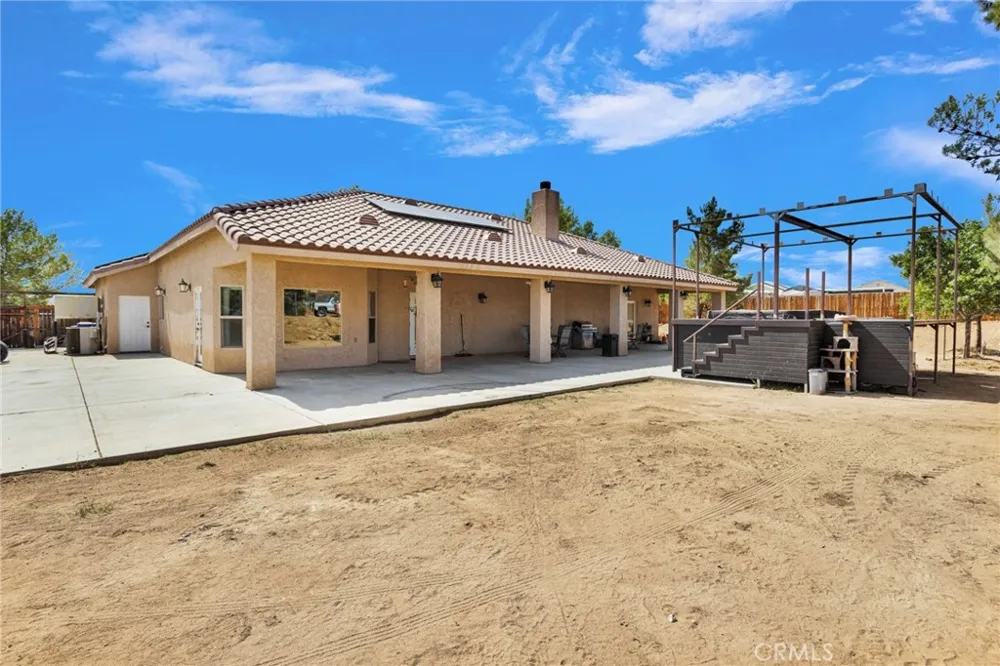 17111 Mesquite Road Apple Valley, CA 92307