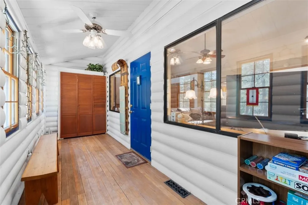 1143 Robin Road Wrightwood, CA 92397