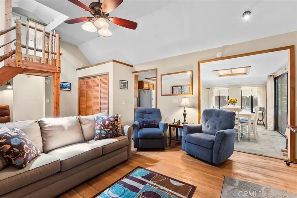 1143 Robin Road Wrightwood, CA 92397
