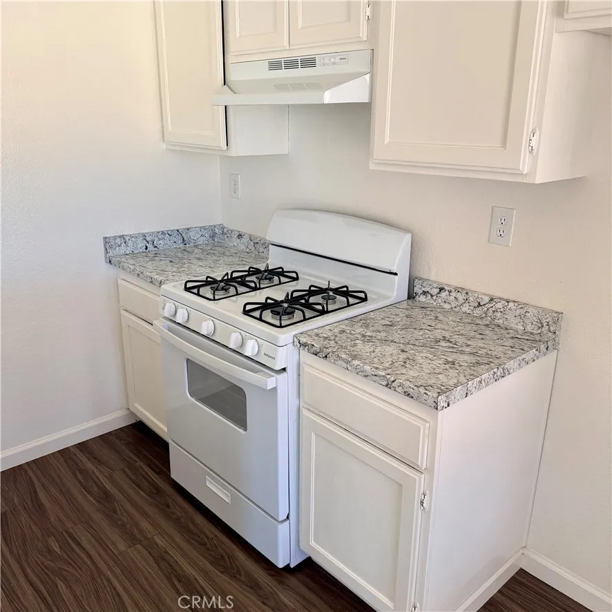11017 Desert Rose Adelanto, CA 92301