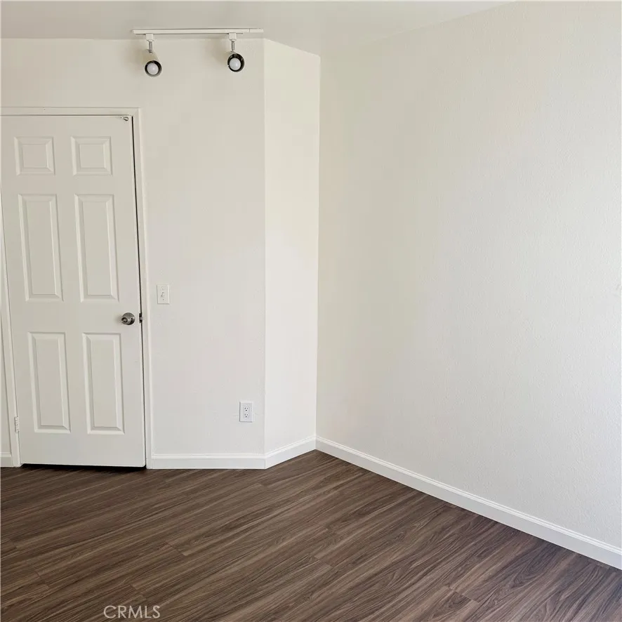 11017 Desert Rose Adelanto, CA 92301
