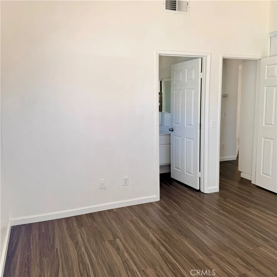 11017 Desert Rose Adelanto, CA 92301