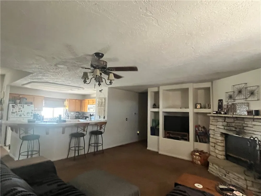 13014 Riggins Road Phelan, CA 92371
