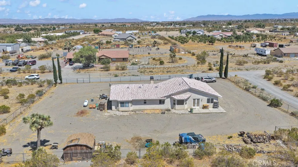 13014 Riggins Road Phelan, CA 92371