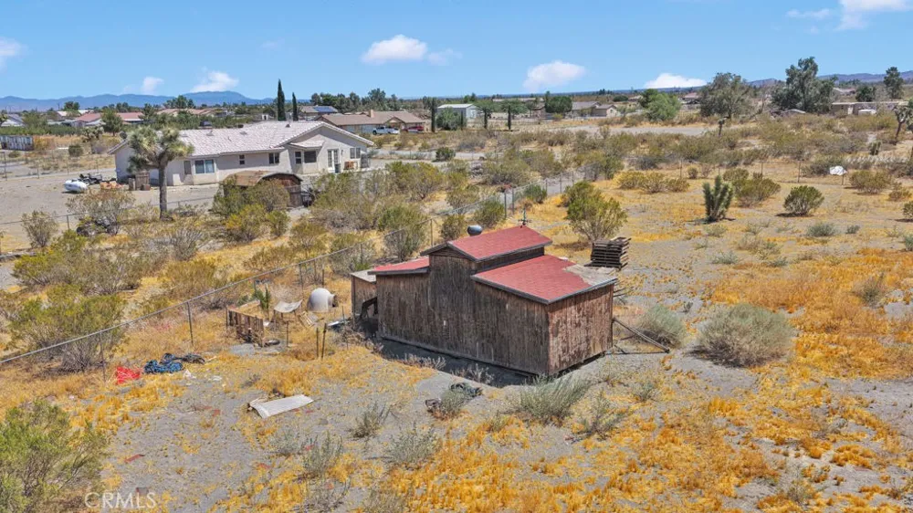 13014 Riggins Road Phelan, CA 92371