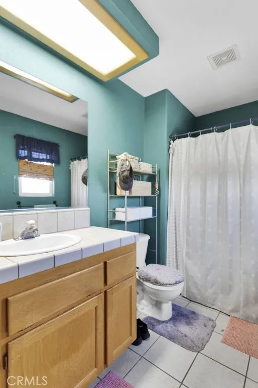 13014 Riggins Road Phelan, CA 92371