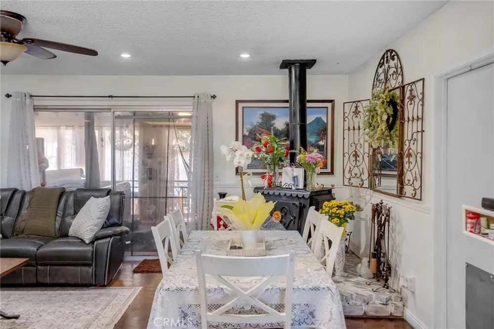 15436 Greenwood Hesperia, CA 92345