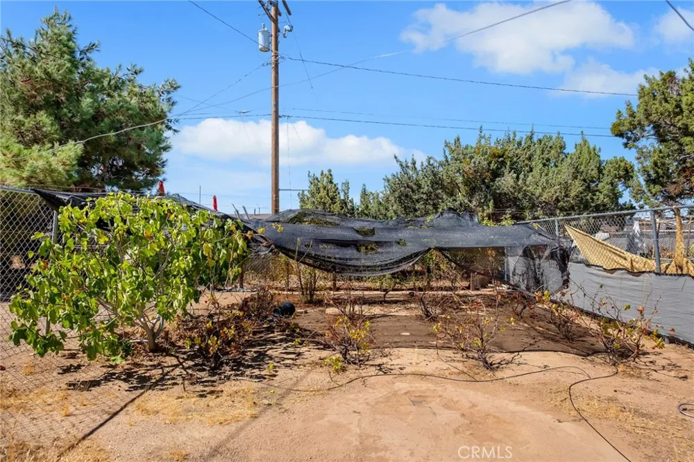 15436 Greenwood Hesperia, CA 92345