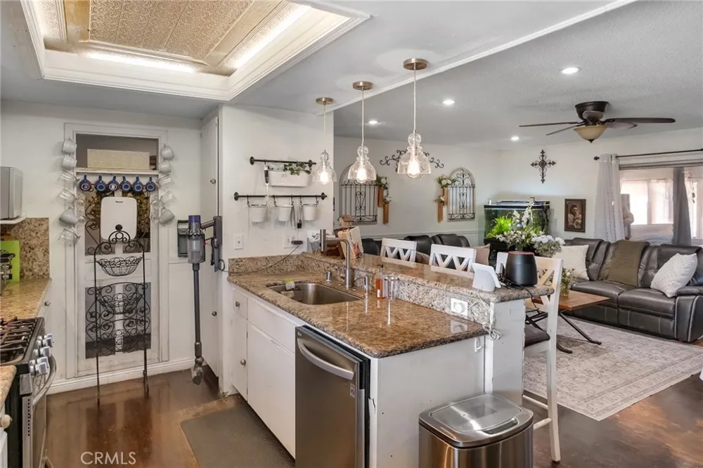 15436 Greenwood Hesperia, CA 92345