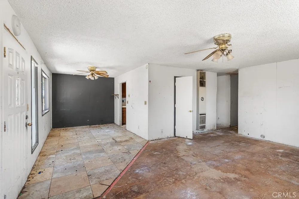 31707 Furst Street Lucerne Valley, CA 92356