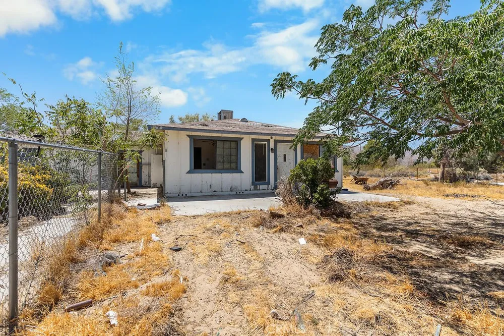 31707 Furst Street Lucerne Valley, CA 92356