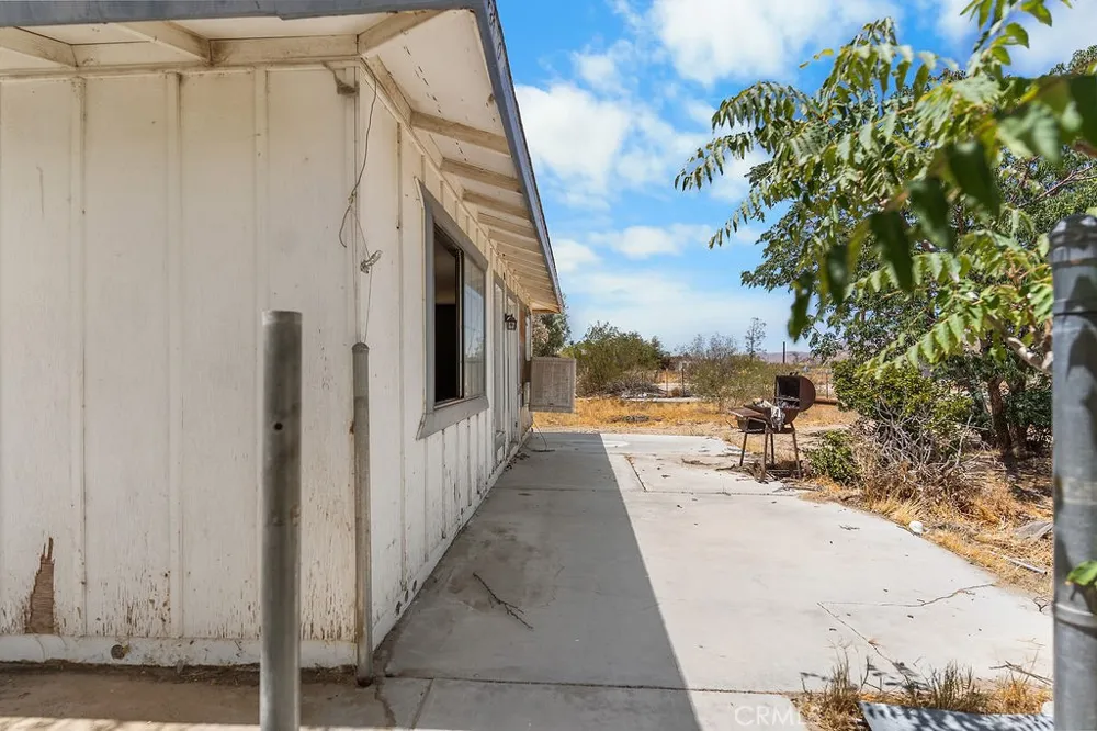 31707 Furst Street Lucerne Valley, CA 92356