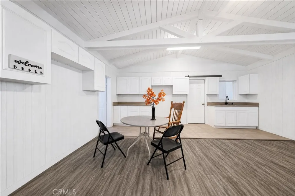 9735 5th Street Victorville, CA 92392