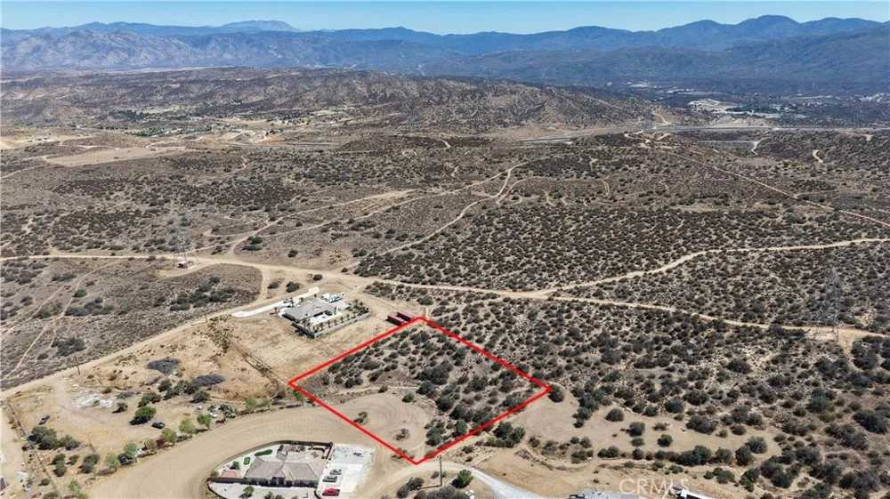 Merito Road Oak Hills, CA 92344