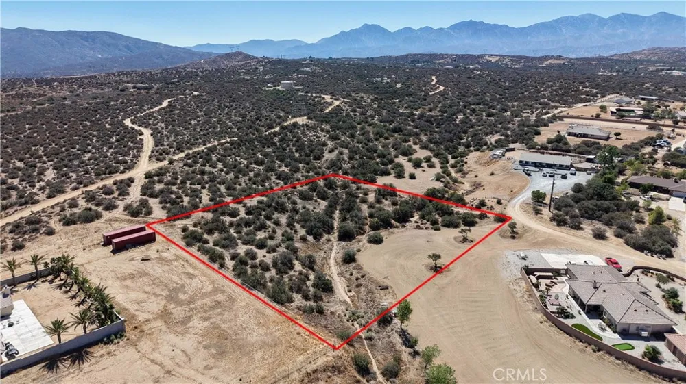 Merito Road Oak Hills, CA 92344