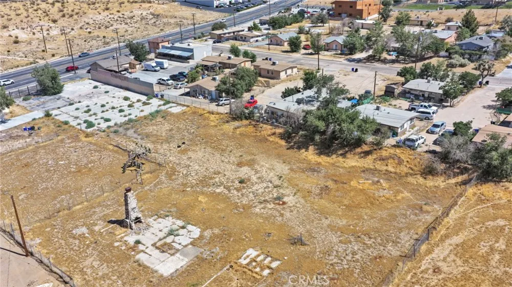 14178 Hesperia Road Victorville, CA 92395