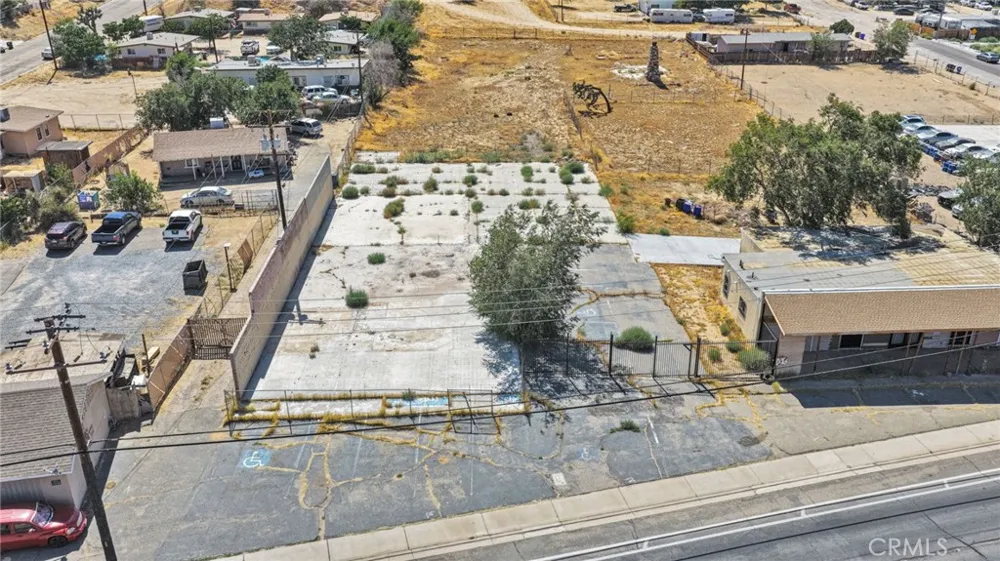 14178 Hesperia Road Victorville, CA 92395