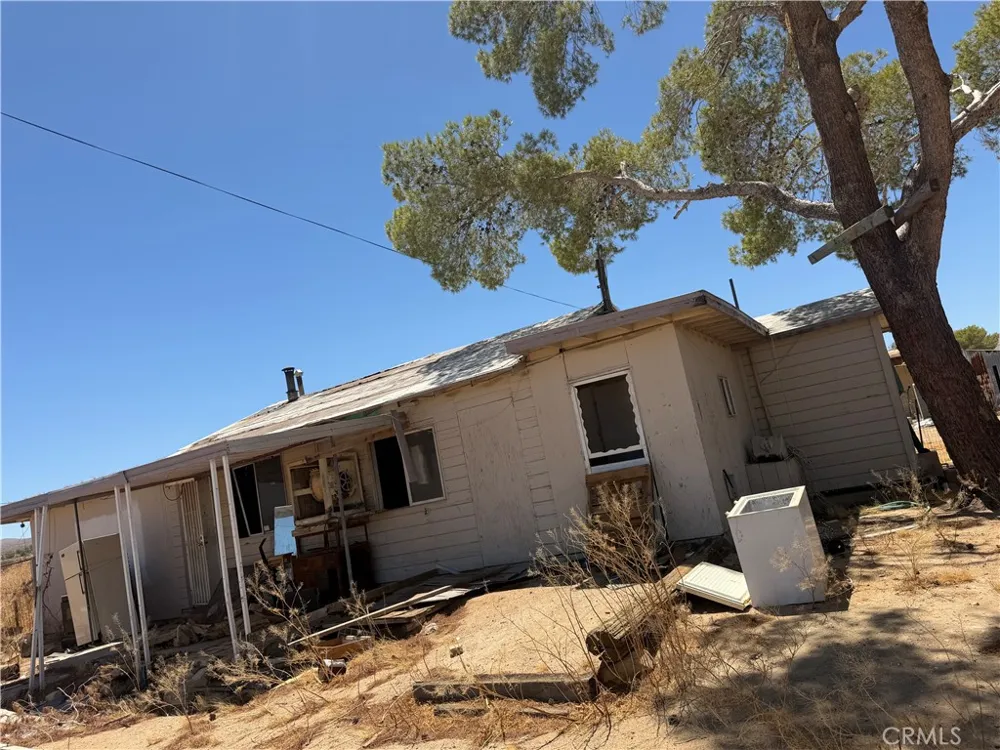 1411 E Bowman Ridgecrest, CA 93555