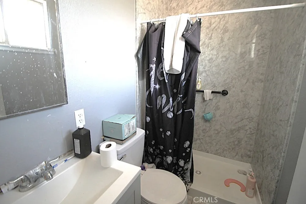 610 Chateau Barstow, CA 92311