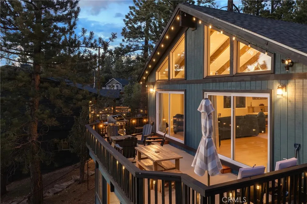 43911 Yosemite Drive Big Bear Lake, CA 92315