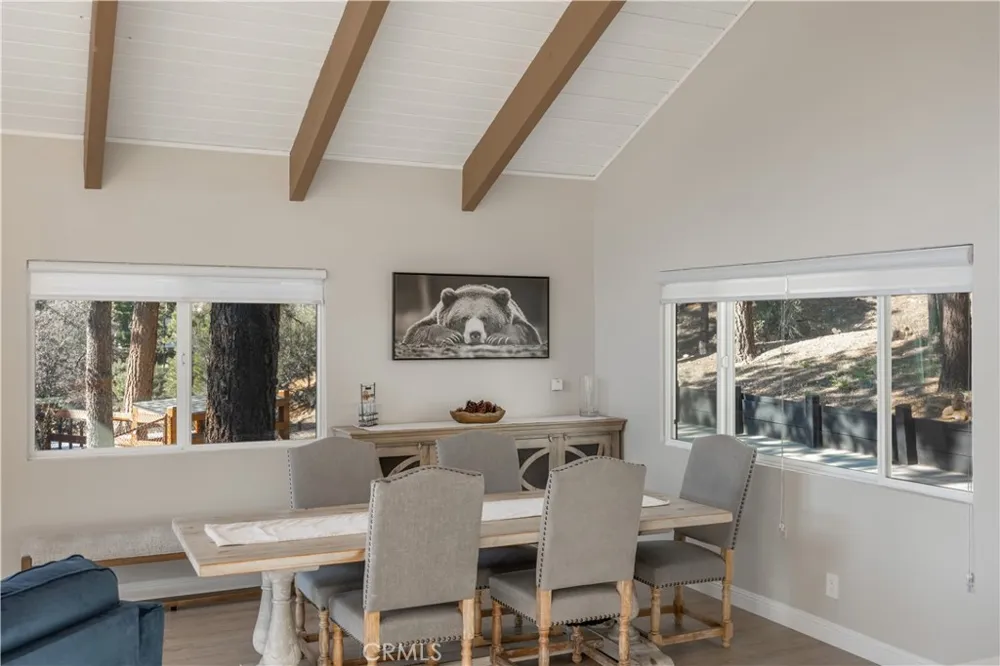 43911 Yosemite Drive Big Bear Lake, CA 92315
