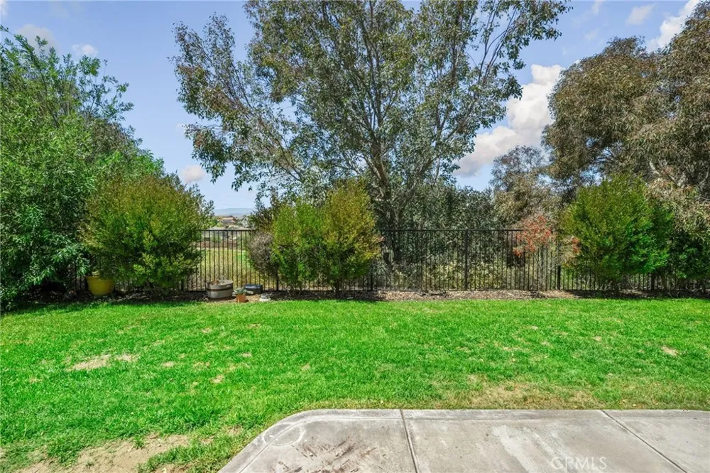 35464 Byron Trail Beaumont, CA 92223