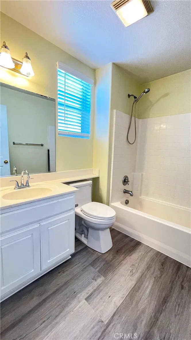 6521 Thistledown Street Eastvale, CA 92880
