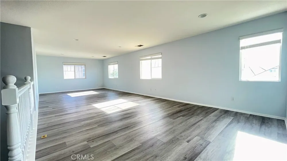 6521 Thistledown Street Eastvale, CA 92880