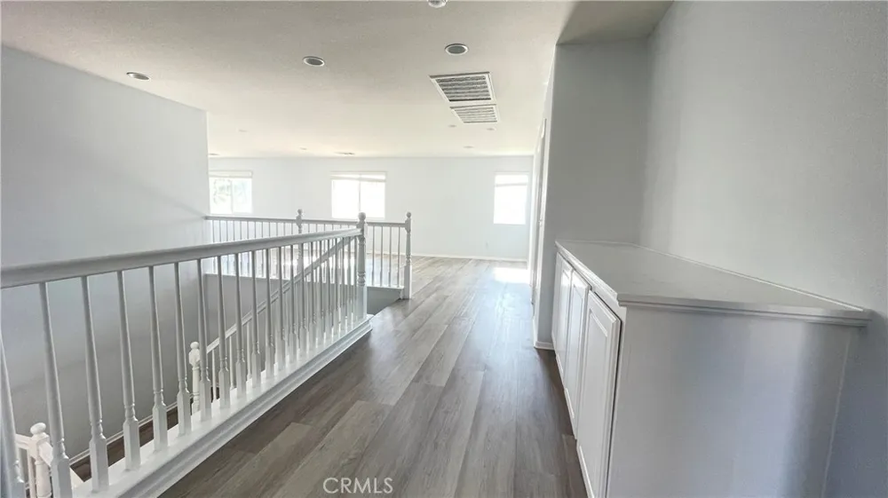 6521 Thistledown Street Eastvale, CA 92880