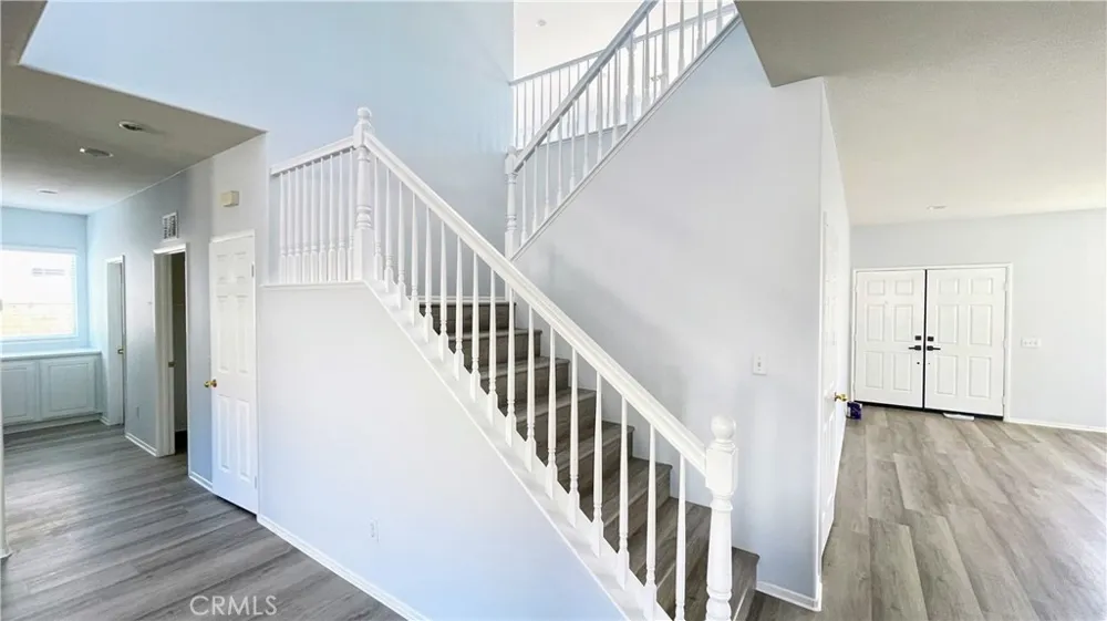 6521 Thistledown Street Eastvale, CA 92880