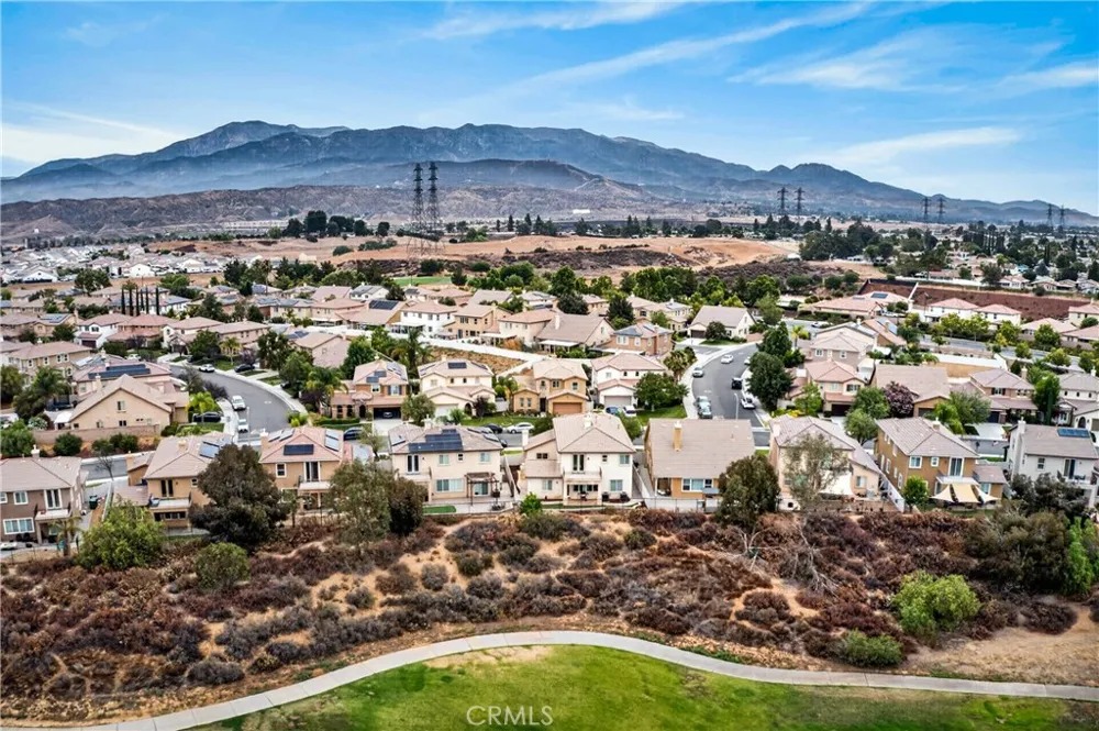 35845 Trevino Beaumont, CA 92223