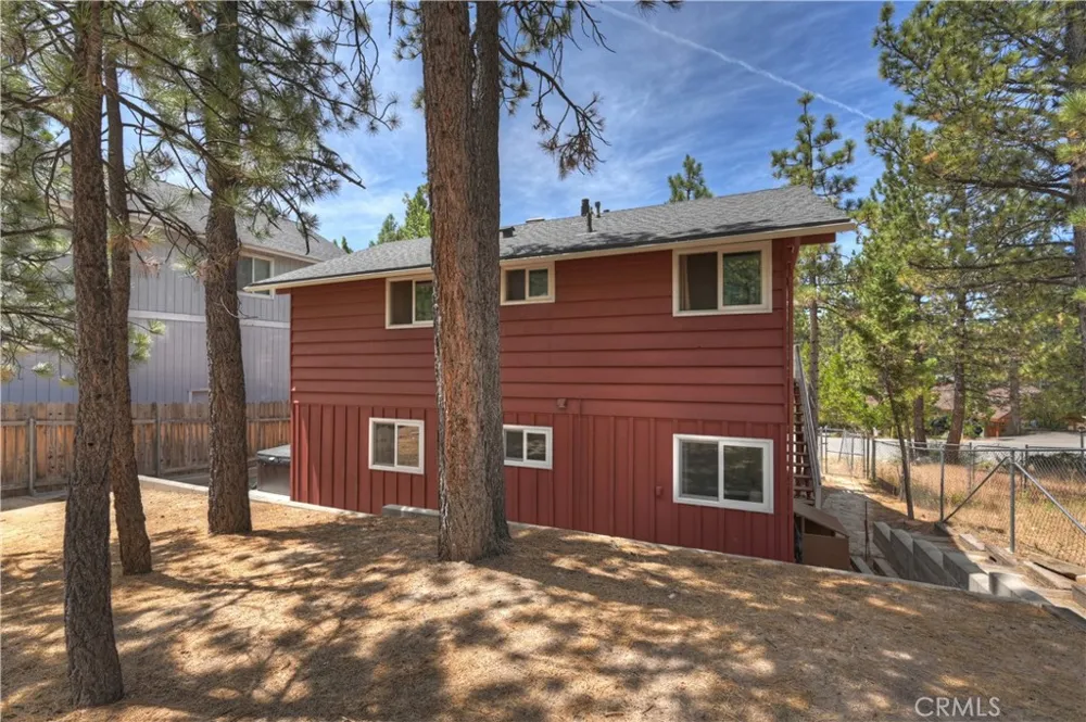 567 Highland Road Big Bear Lake, CA 92315