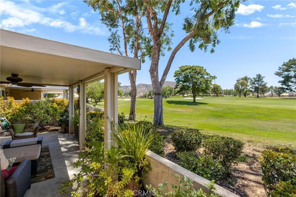 1055 Hogan Avenue Banning, CA 92220