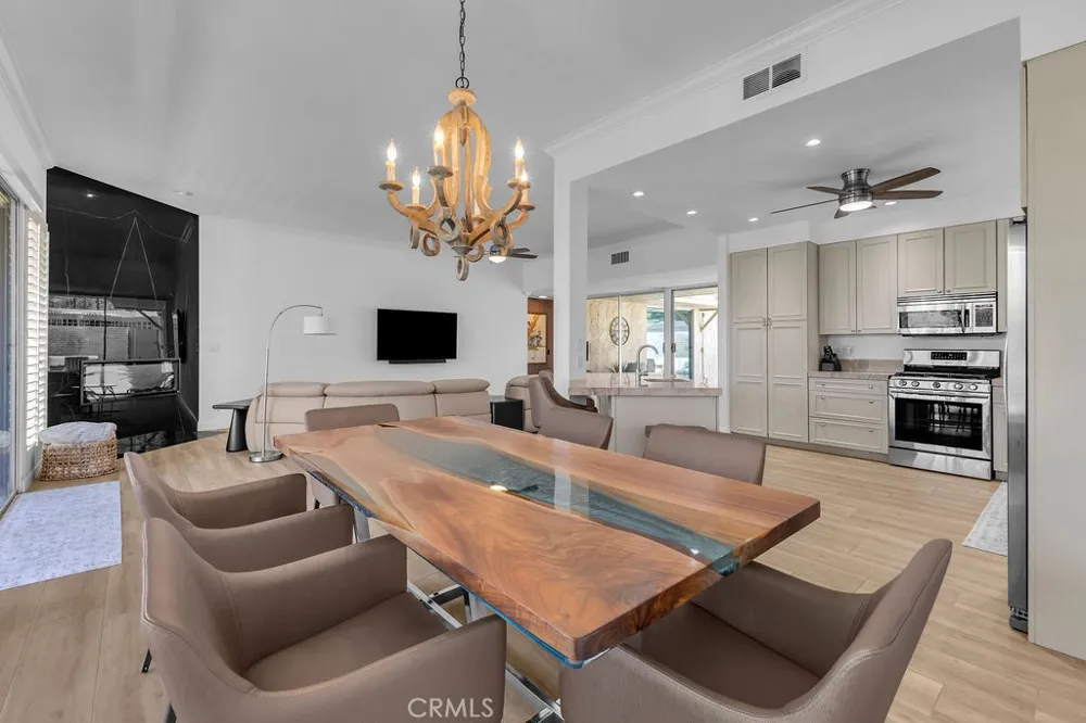 45485 Pueblo Indian Wells, CA 92210