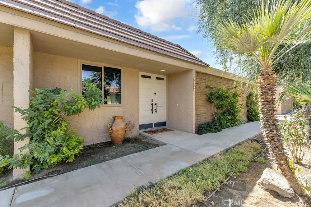 45485 Pueblo Indian Wells, CA 92210