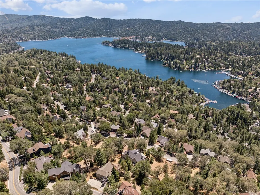 27711 Alpen Lake Arrowhead, CA 92352
